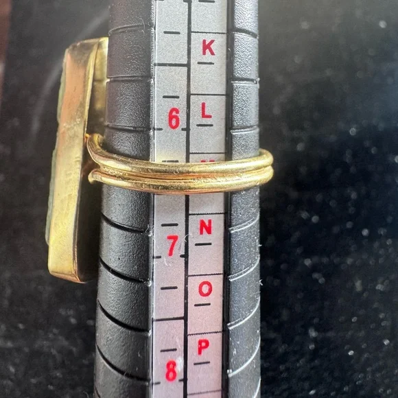 Gold Brass Ring with  kyaniteG reen Stone - Picture 7 of 7